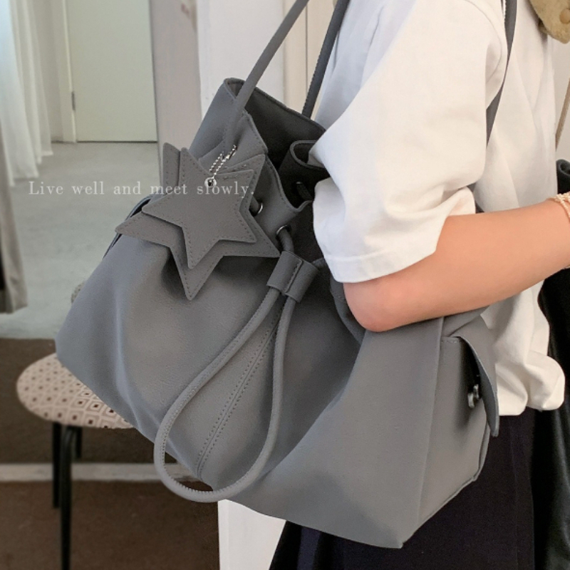 Interior Design Class - Bolsos de gran capacidad para las