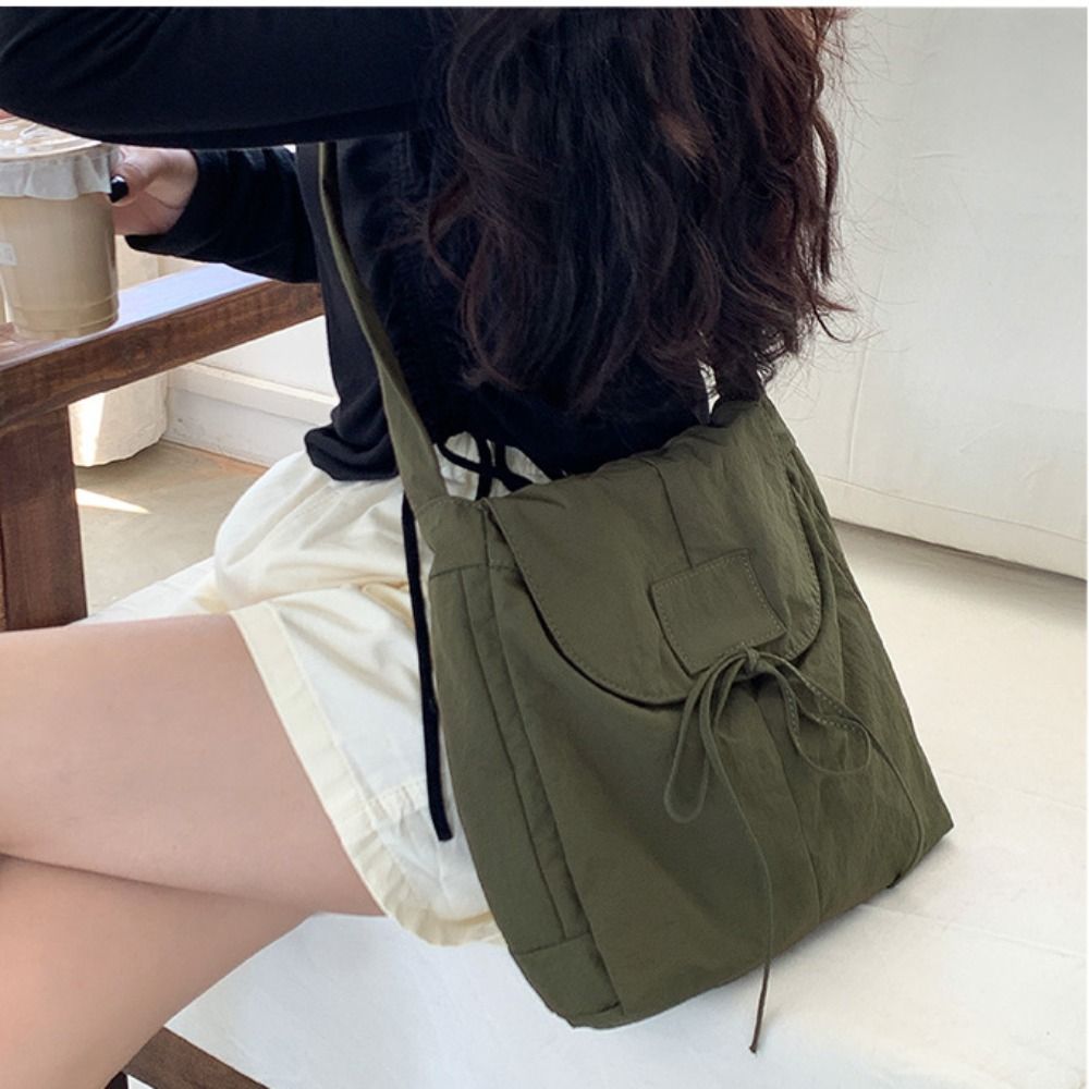 Bolso cruzado con lazo de nail - Interior Design Style reseña y precio