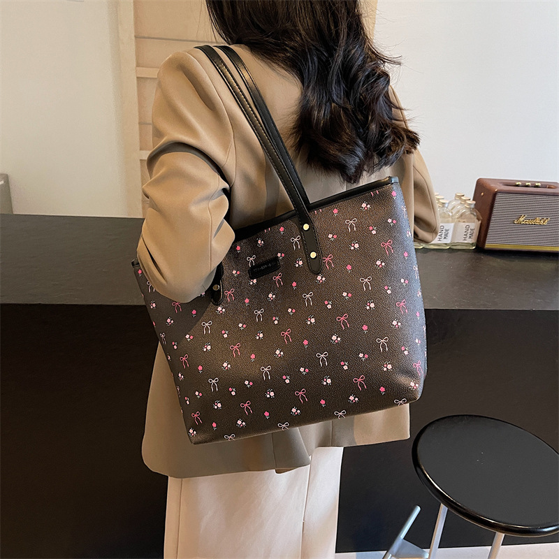 Bolso de mano de gran capacida - Interior Design Class reseña y precio