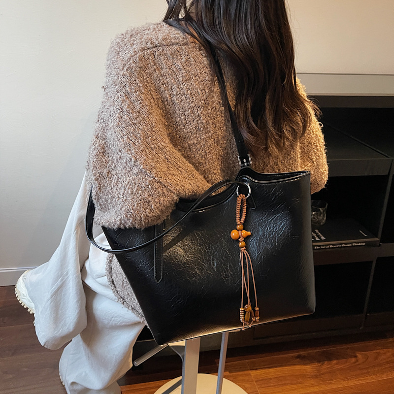 Bolso de mano de gran capacida - Interior Design Class reseña y precio